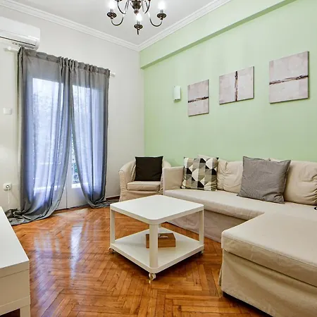 Thiras Lovely Apartment By Zain Athen Exterior foto